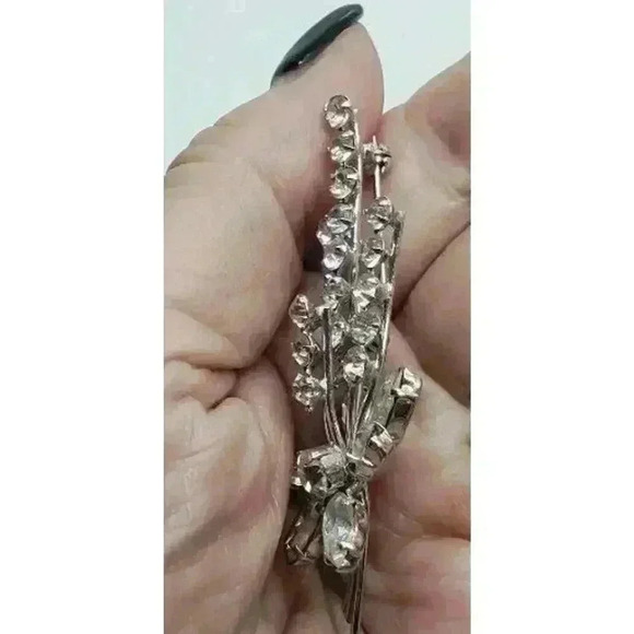 Vintage Clear Rhinestone Brooch Austria Long Stem Flower Spray Tall Layers - Picture 11 of 14